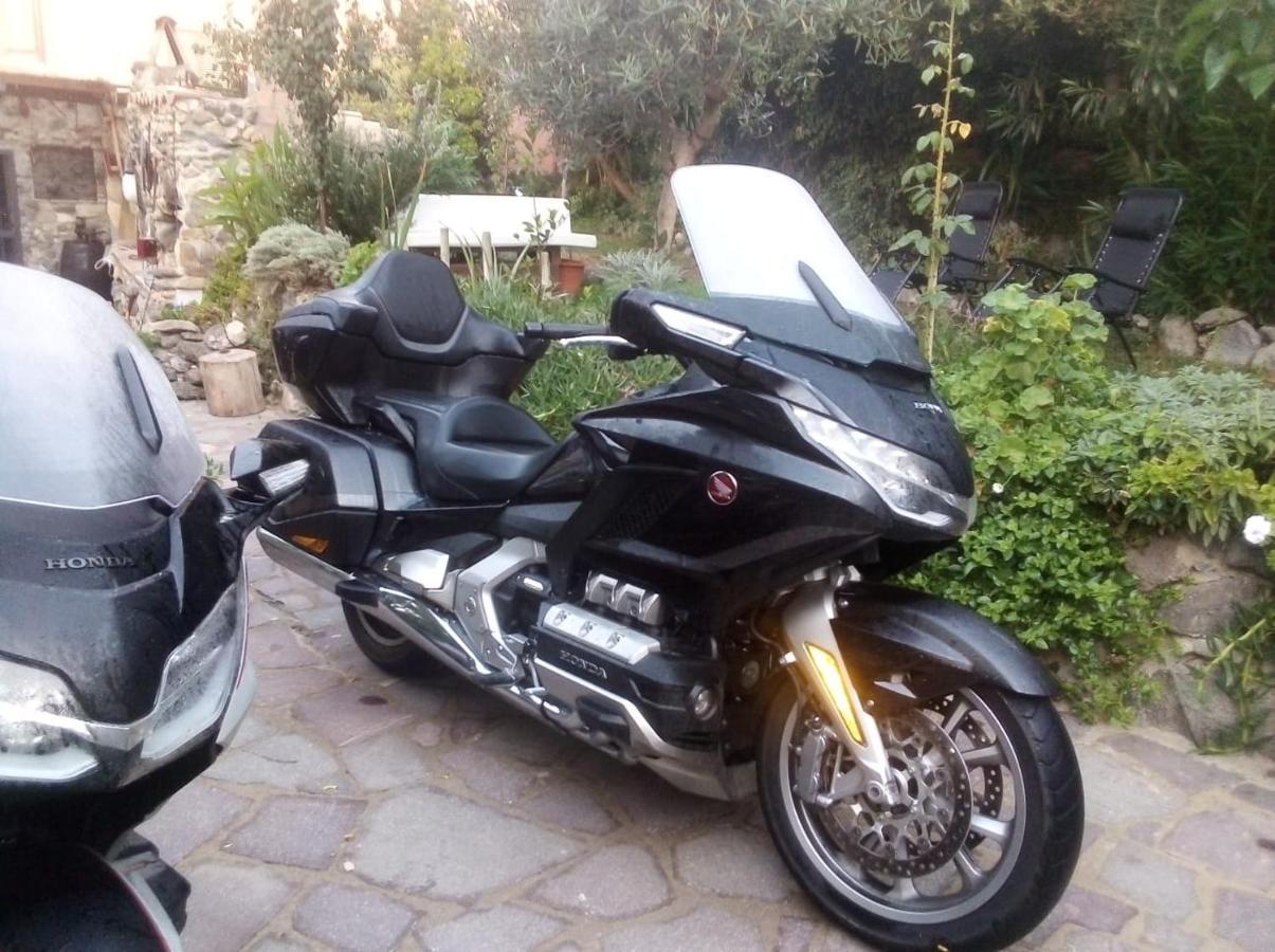 Belli Come Il Sole Serri Exterior foto